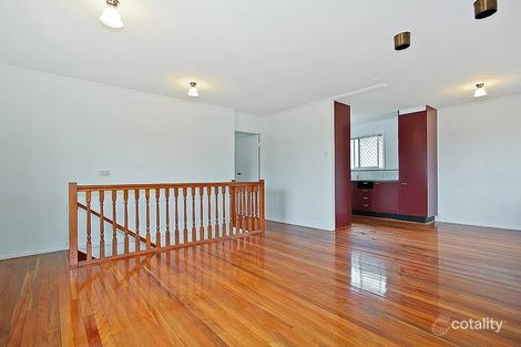 Property photo of 18 Clare Avenue Wynnum West QLD 4178