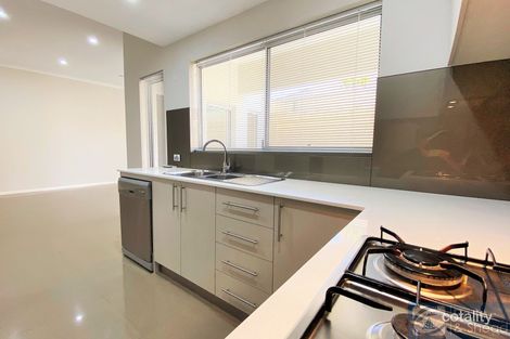Property photo of 3/18 St Albans Road Nollamara WA 6061