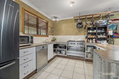 Property photo of 27 Glider Court Bonogin QLD 4213