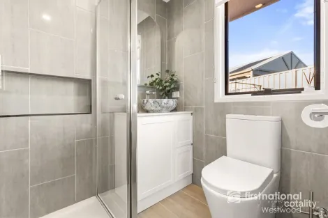 Property photo of 54 McMurray Crescent Hoppers Crossing VIC 3029