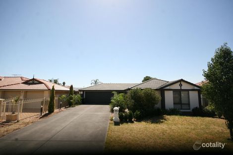 19 Kensington St, Clovelly Park, SA 5042