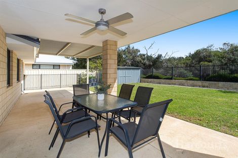 Property photo of 34 Batavia Quays South Yunderup WA 6208