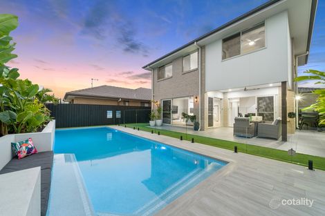 Property photo of 68 Lakeview Promenade Newport QLD 4020