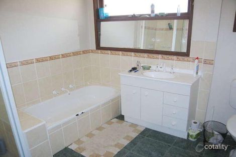 Property photo of 4 Nathan Drive Darley VIC 3340