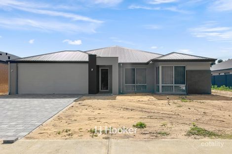 Property photo of 14 Leschenaultia Loop Yalyalup WA 6280