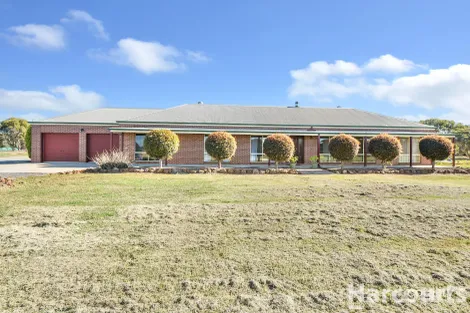 Property photo of 64 Walnut Avenue Horsham VIC 3400