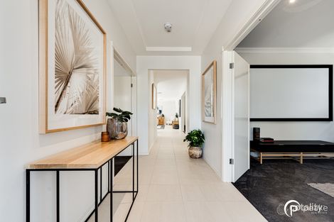 Property photo of 7 Wild Duck Way Beaconsfield VIC 3807
