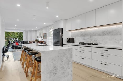 Property photo of 4/8 Carlton Street Highgate Hill QLD 4101