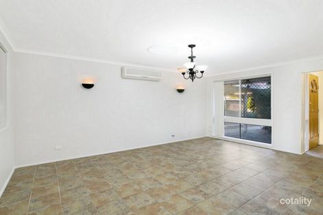 Property photo of 266 Copperfield Drive Rosemeadow NSW 2560