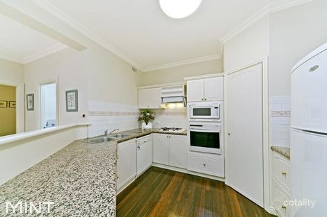 Property photo of 1/61 Bay View Terrace Claremont WA 6010