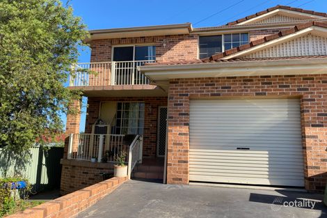 Property photo of 11 Hollydene Crescent Edensor Park NSW 2176