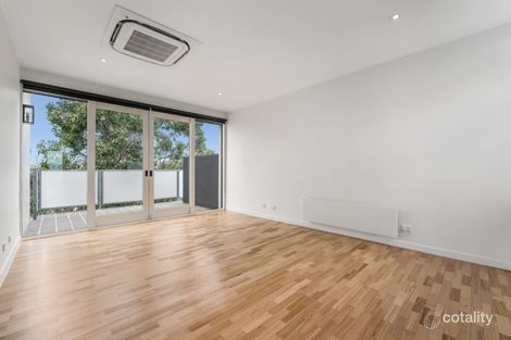 Property photo of 10 Mercer Way Armadale VIC 3143