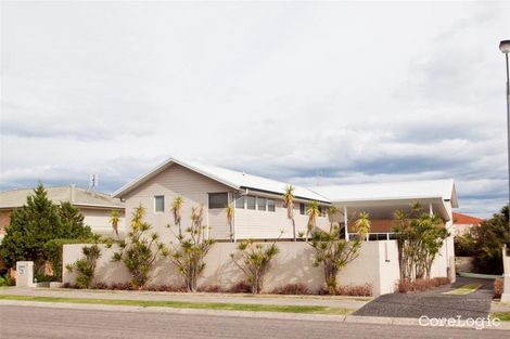 Property photo of 5 Bombora Close Redhead NSW 2290