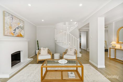 Property photo of 2 Crozet Court Burleigh Waters QLD 4220