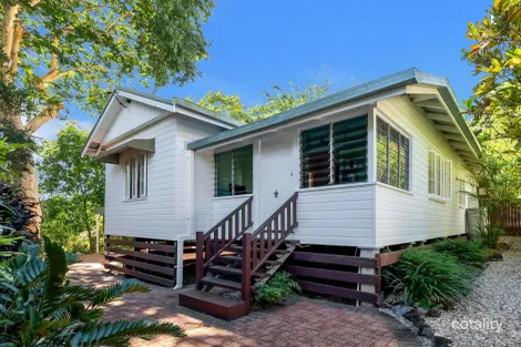 Property photo of 11 Dalgety Street Stratford QLD 4870