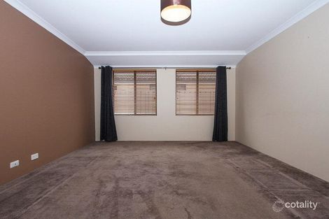 Property photo of 40 Castroreale Boulevard Sinagra WA 6065