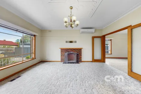 Property photo of 27 Ledger Avenue Fawkner VIC 3060