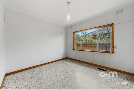 Property photo of 27 Ledger Avenue Fawkner VIC 3060