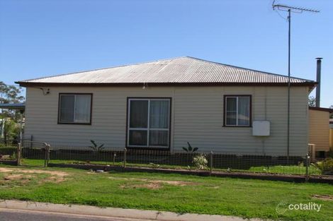 11 Adams St, Tara, QLD 4421