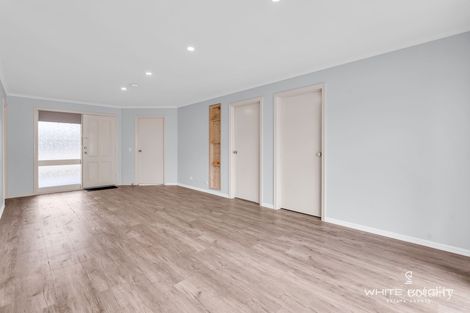 Property photo of 18 Wilpena Court St Albans VIC 3021