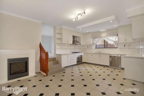 Property photo of 1 Roehampton Avenue Wantirna VIC 3152