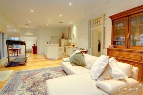 Property photo of 1302 Mair Street Lake Wendouree VIC 3350