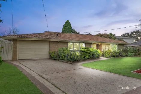 Property photo of 76 Camelot Drive Glen Waverley VIC 3150