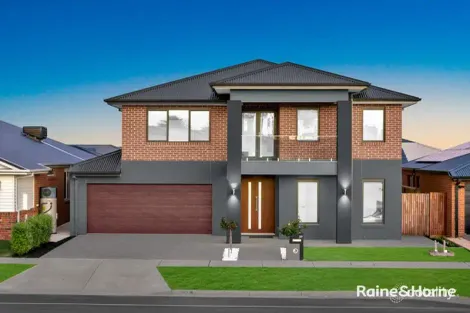 39 ANNUAL AVE, PAKENHAM, VIC 3810