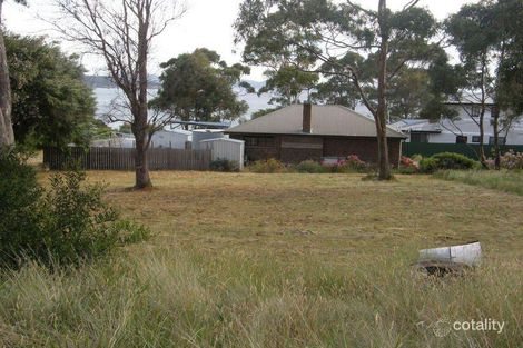 Property photo of 18 Boobyalla Street Primrose Sands TAS 7173