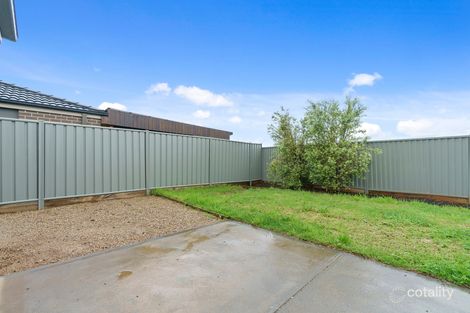 Property photo of 25 Perennial Drive Kurunjang VIC 3337