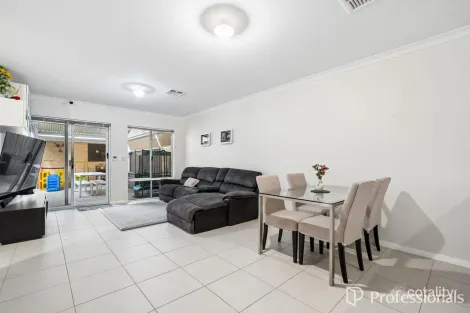 Property photo of 17 Gratiola Road Byford WA 6122