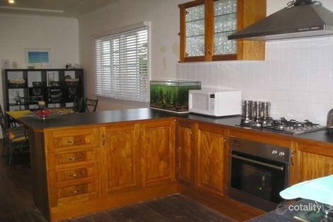 Property photo of 25 Nellie Street Camp Hill QLD 4152