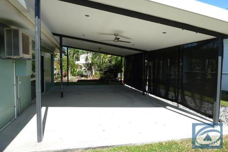 Property photo of 2/114 Upper Richardson Street Whitfield QLD 4870