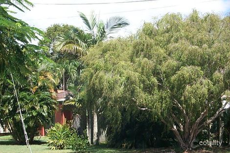 8 Albion St, Yorkeys Knob, QLD 4878