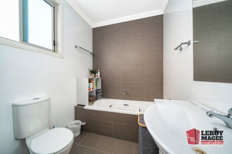 Property photo of 1/181 Targo Road Girraween NSW 2145