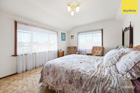 Property photo of 7 Pennell Avenue St Albans VIC 3021