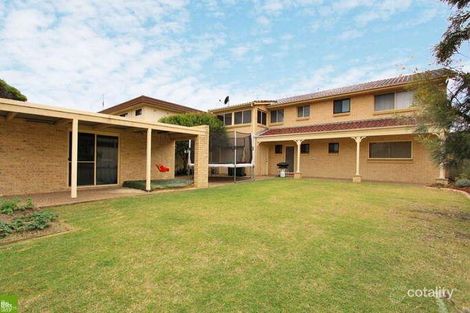 Property photo of 10 Osborne Parade Lake Illawarra NSW 2528
