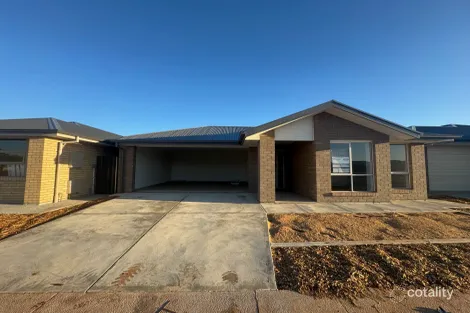 Property photo of 65 Hatcher Road Munno Para Downs SA 5115