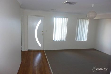 Property photo of 17 Wallingford Crescent Wellard WA 6170