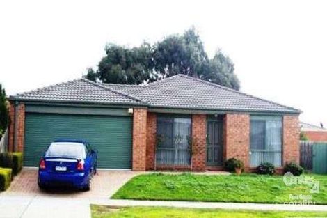 Property photo of 4 The Parkway Hampton Park VIC 3976