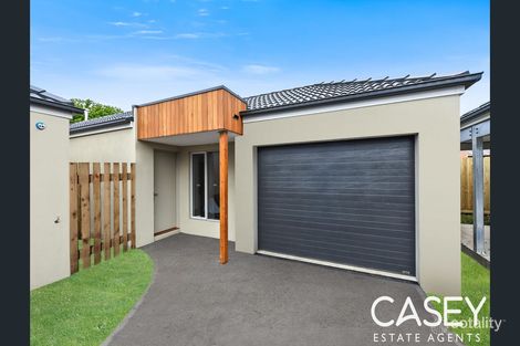 2/37 Arleon Cres, Cranbourne, VIC 3977