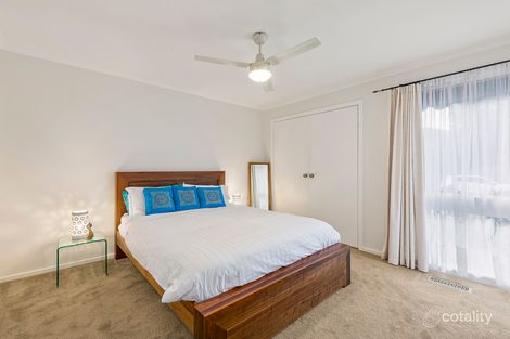 Property photo of 62 Raphael Crescent Frankston VIC 3199
