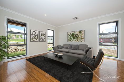 Property photo of 20 Hale Street Googong NSW 2620