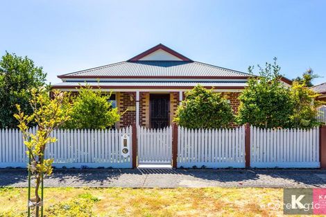 Property photo of 5 Mitchell Close Pakenham VIC 3810