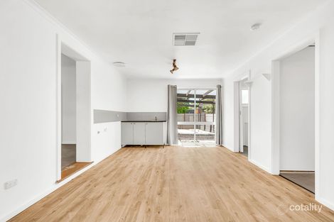 Property photo of 40 Caruso Crescent Brahma Lodge SA 5109