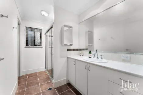 Property photo of 4 Barlee Court Warner QLD 4500