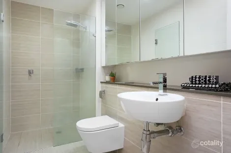 Property photo of 612/20 Gadigal Avenue Zetland NSW 2017