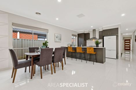 Property photo of 7 Woodsman Way Cranbourne East VIC 3977