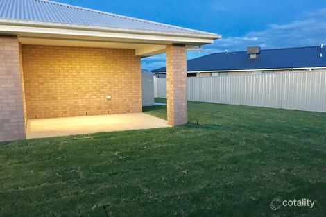 Property photo of 26 Pech Avenue Jindera NSW 2642