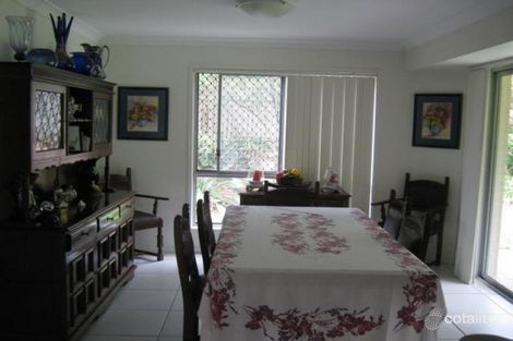 Property photo of 5 Whitsunday Place Redland Bay QLD 4165